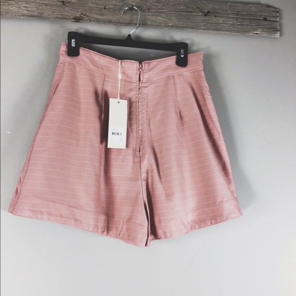 Keepsake Fever Short - Picture 7 of 8